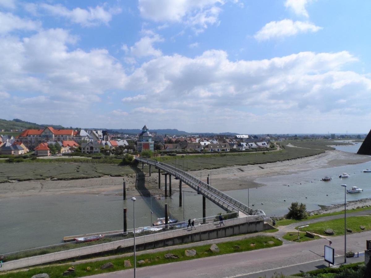 Appartement Avec Terrasse Panoramique, Acceptant Les Animaux, Parking - Fr-1-487-281 Cabourg Exterior foto
